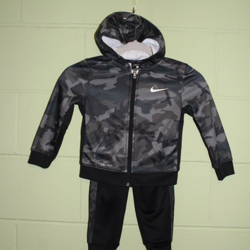 Nike Jacket and Pant Set